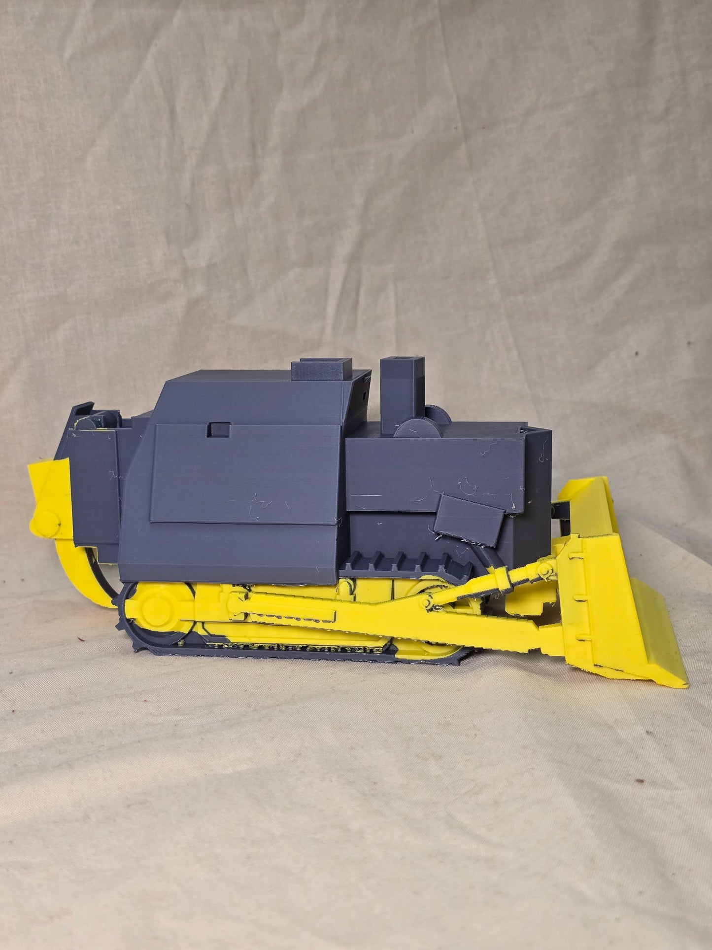 The Marvin- yellow/grey
