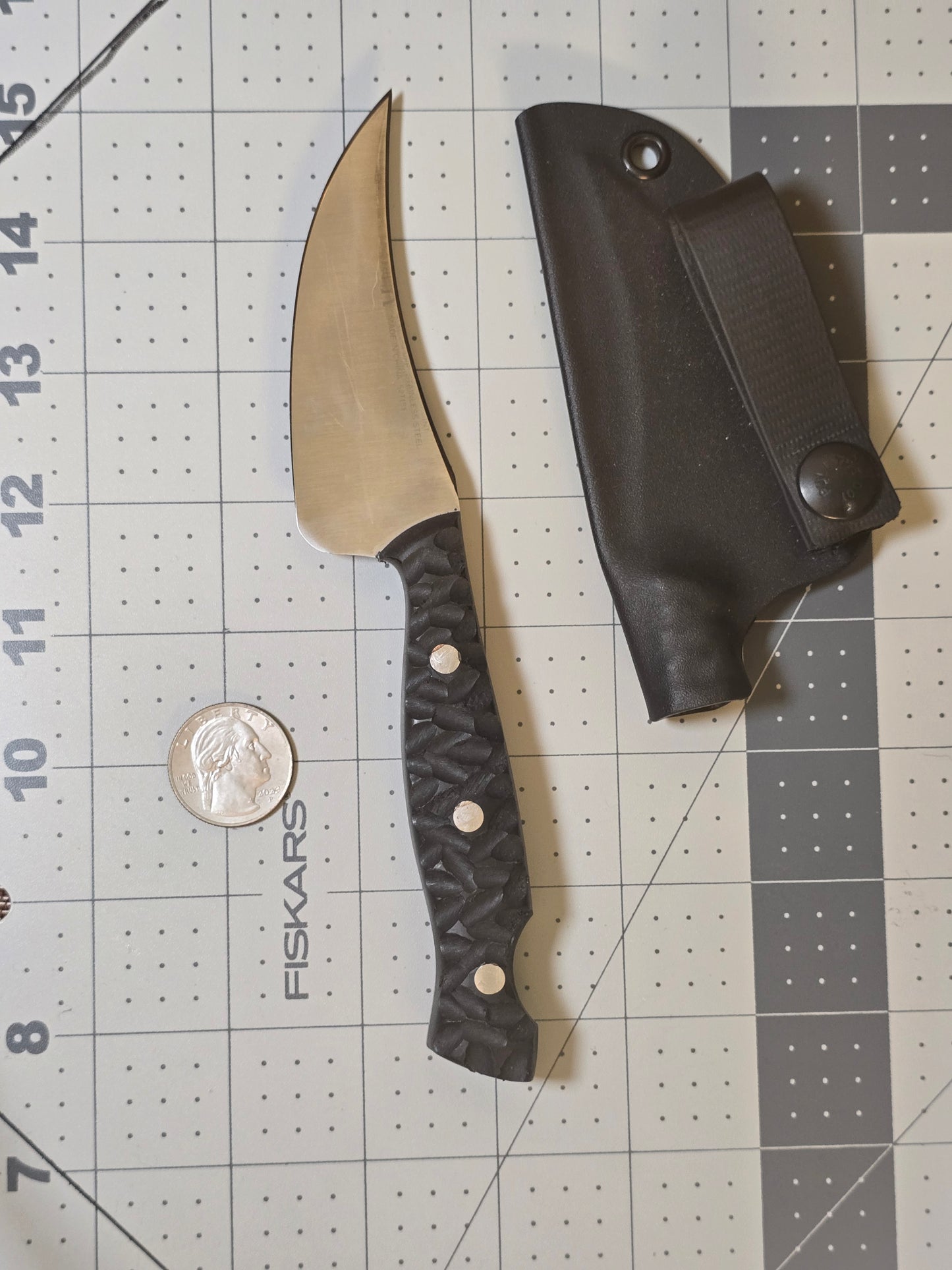 Curved letter opener