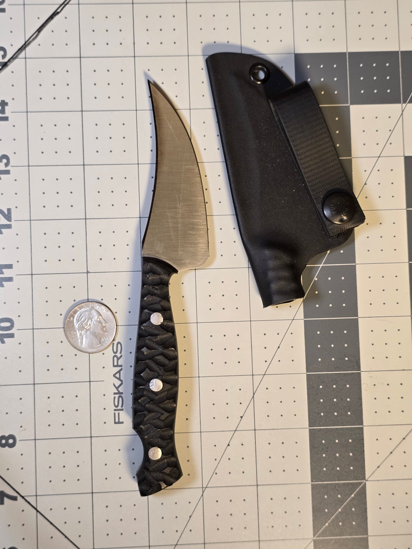 Curved letter opener