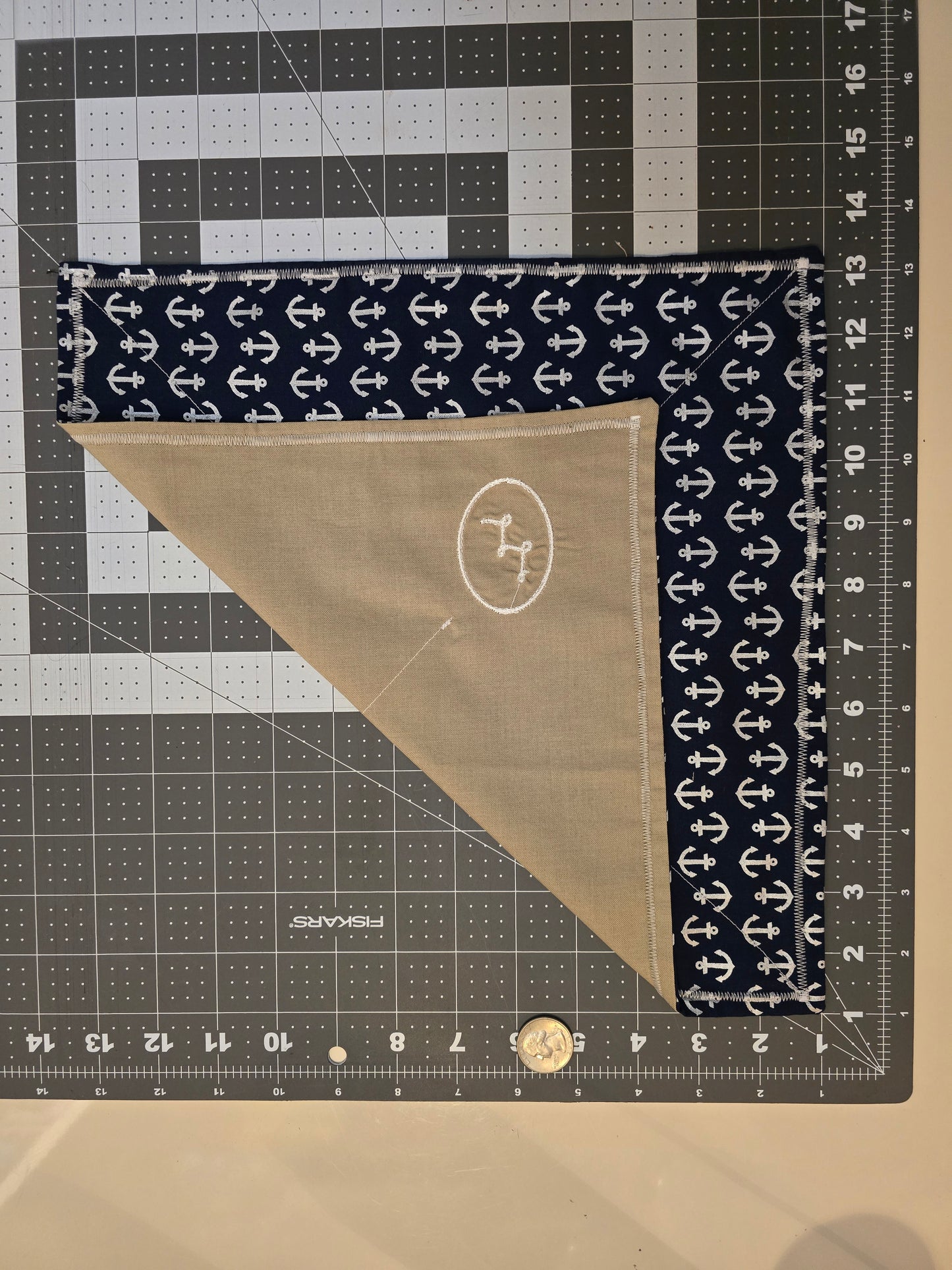 Anchor / Tan